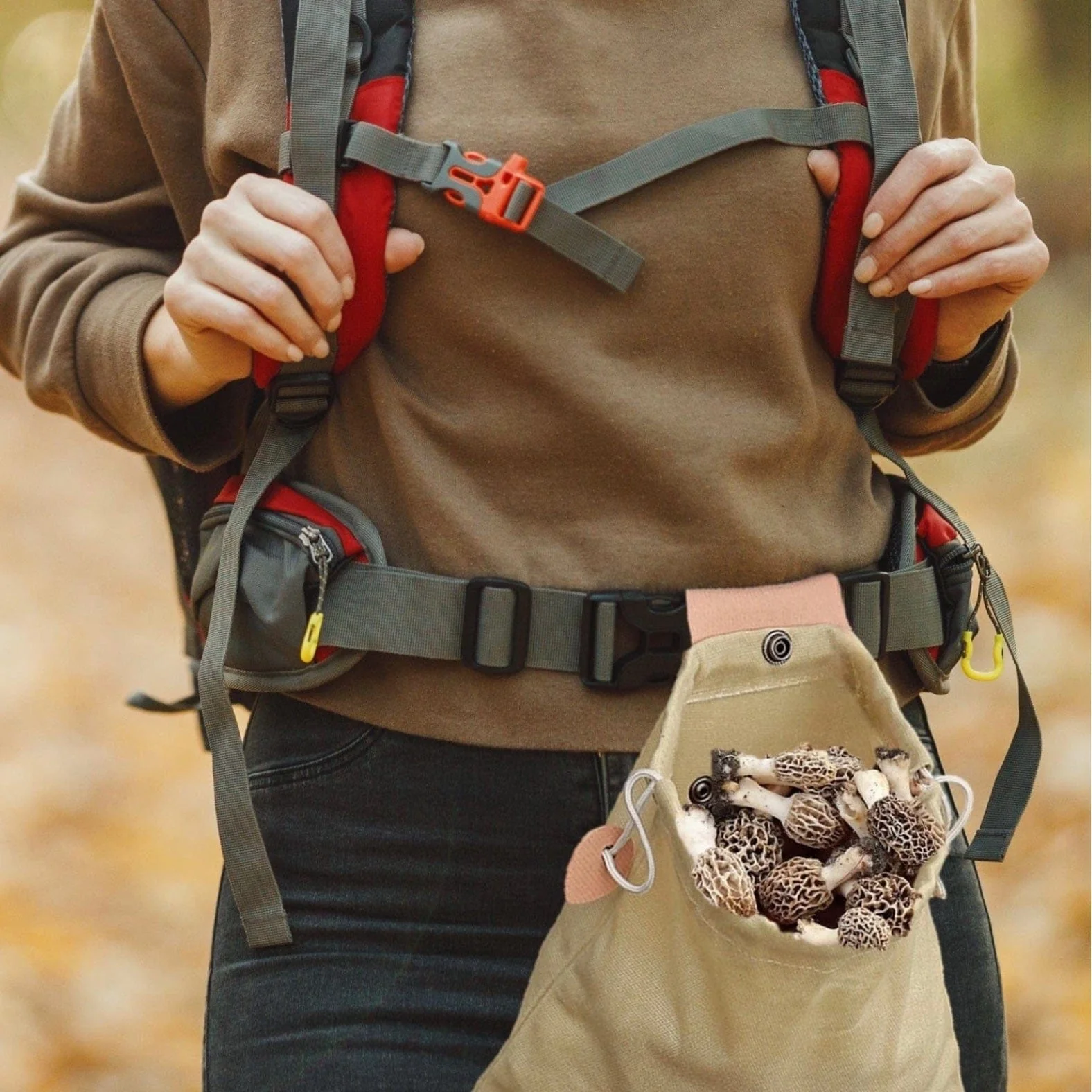 North Spore Waxed Canvas Foraging Hip Bag - Image 5